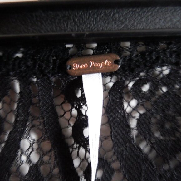 NWT Free People Black Boho Baby Doll Lace Dress Beach L - Picture 7 of 7